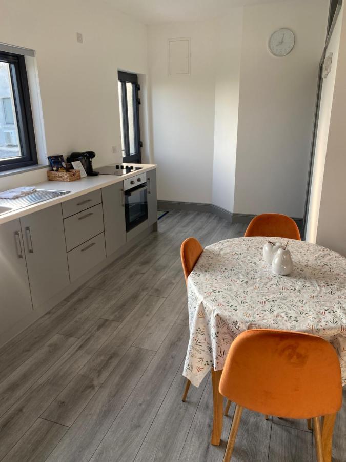 Hill Top View Apartment 라힌치 외부 사진