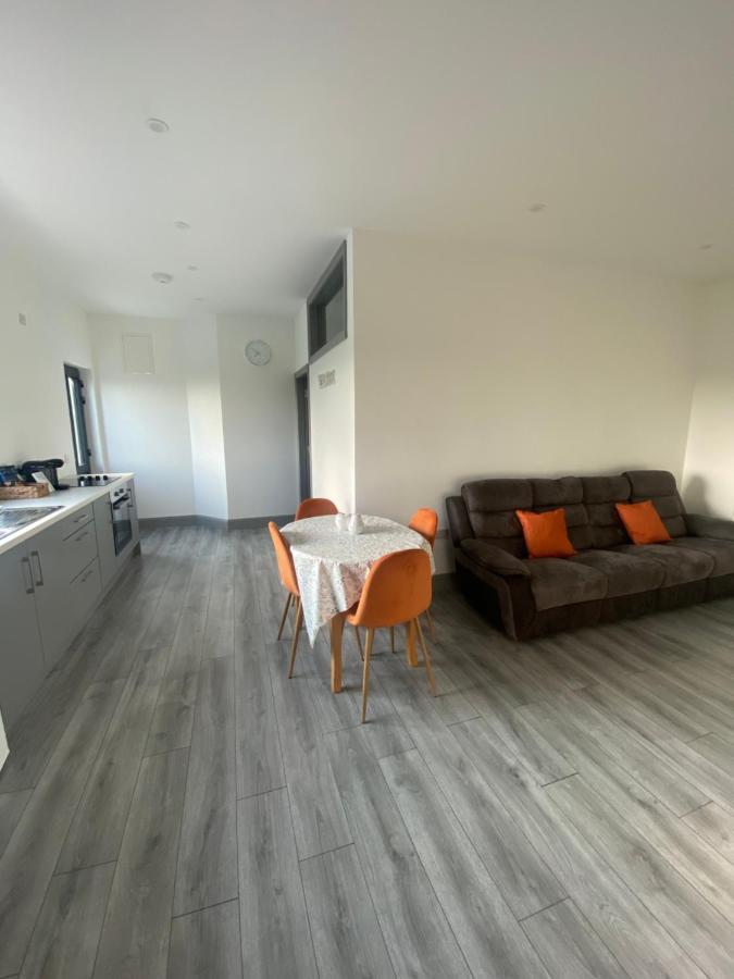 Hill Top View Apartment 라힌치 외부 사진