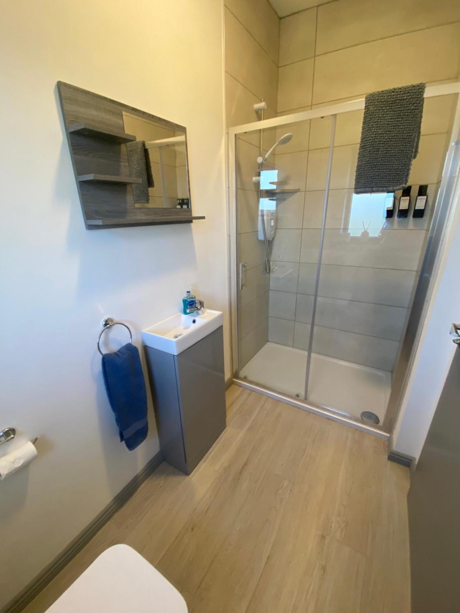 Hill Top View Apartment 라힌치 외부 사진